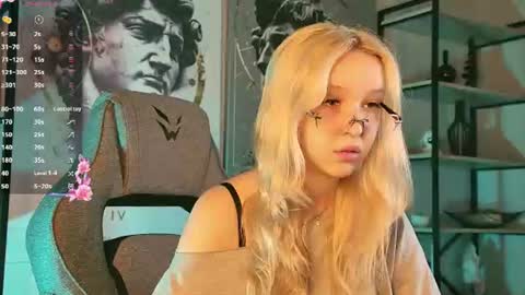 Snapshot of maoqibeverly chatting on 15, 6, 2026 Maoqi online show from 15, 6, 2026
