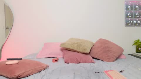     online show from 6, 2, 2025