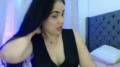 Snapshot of mara4sweet chatting on 19, 12, 2024 mara4sweet online show from 19, 12, 2024