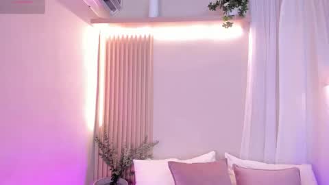 Mara  online show from 15, 12, 2025