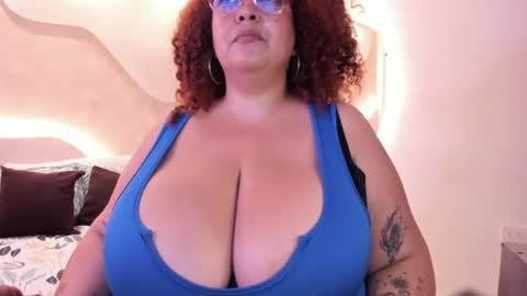 Snapshot of maraasweet chatting on 19, 7, 2026 Mrs. Sweet online show from 19, 7, 2026