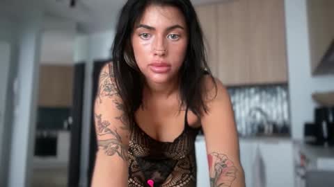 Marakuia online show from 8, 11, 2025