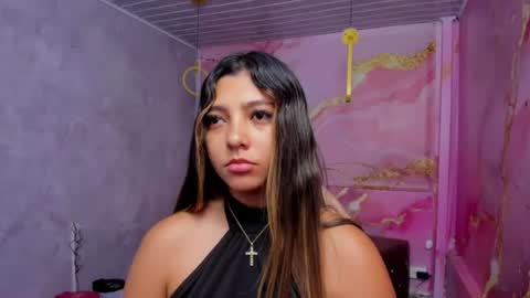 Snapshot of maraluna__ chatting on 6, 7, 2026 maraluna__ online show from 6, 7, 2026