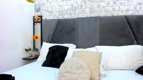 Maray Lous  online show from 28, 11, 2025