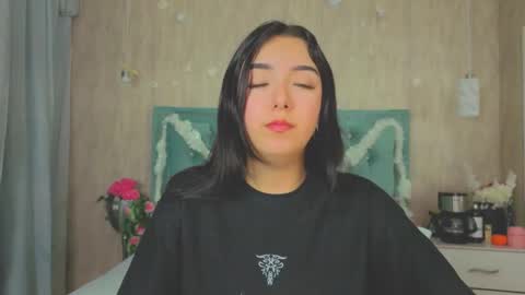 Marcela online show from 17, 12, 2025