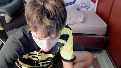 Snapshot of marco_jrs chatting on 2, 1, 2025 marco_jrs online show from 2, 1, 2025