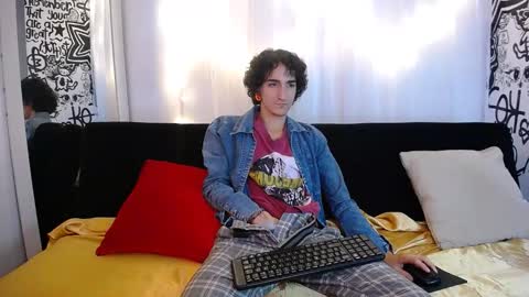 marco_xxx010 online show from 15, 10, 2025