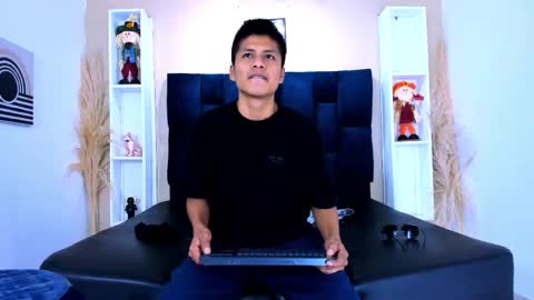 Snapshot of marcus_hans chatting on 21, 10, 2025 marcus hans online show from 21, 10, 2025