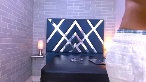 Snapshot of marcus_hans chatting on 17, 11, 2025 marcus hans online show from 17, 11, 2025