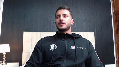 Snapshot of marcus_lafourt chatting on 4, 2, 2025 marcus_lafourt online show from 4, 2, 2025