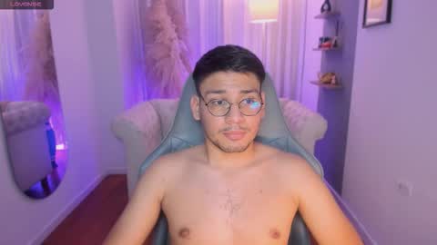 Snapshot of marcuswildx chatting on 16, 12, 2025 marcus online show from 16, 12, 2025