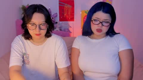 Snapshot of marcy_grey chatting on 25, 5, 2026 danna online show from 25, 5, 2026