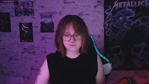 Snapshot of margaret_red chatting on 6, 6, 2026 Margaret online show from 6, 6, 2026