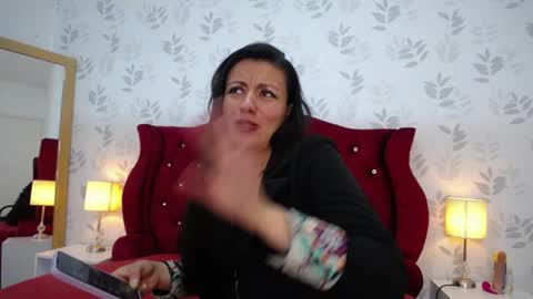 Snapshot of margarettcooper chatting on 10, 11, 2025 MargaretteCooper online show from 10, 11, 2025