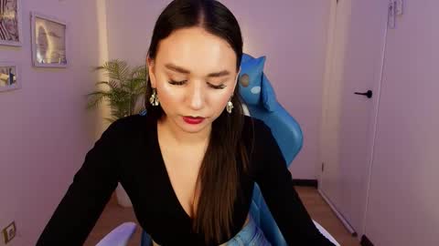 Snapshot of margeritirell chatting on 3, 12, 2025 Margo online show from 3, 12, 2025