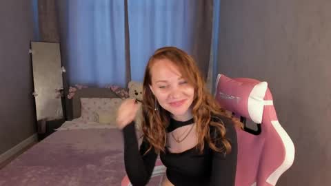 Margo Kellly online show from 20, 4, 2026