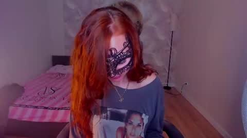 Snapshot of margo_kellly chatting on 27, 6, 2026 Margo Kellly online show from 27, 6, 2026