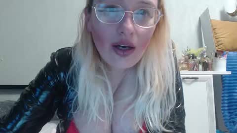 margo_shine online show from 9, 2, 2026