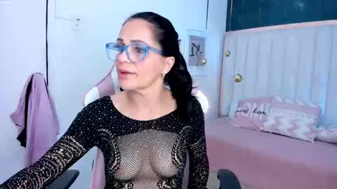 Margot  online show from 2, 2, 2026