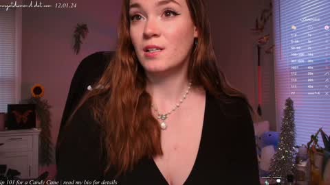 Snapshot of margotdiamond chatting on 1, 12, 2024   online show from 1, 12, 2024