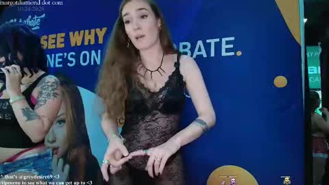 Snapshot of margotdiamond chatting on 24, 10, 2025   online show from 24, 10, 2025