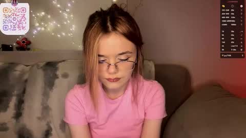 Lina online show from 3, 3, 2026