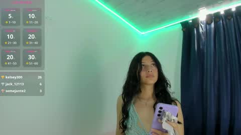 Snapshot of mari_mar69 chatting on 4, 1, 2025 mari_mar69 online show from 4, 1, 2025