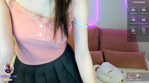 mari_nett online show from 5, 1, 2025