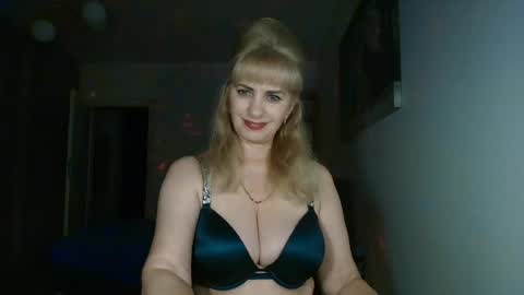 Snapshot of maria_anna_mmm chatting on 13, 6, 2026 maria_anna_mmm online show from 13, 6, 2026