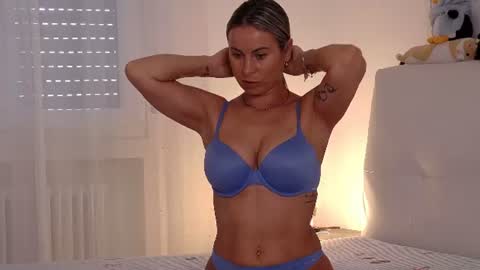 Snapshot of mariafame chatting on 12, 6, 2026 NEW ACCOUNT MariaMIlan online show from 12, 6, 2026