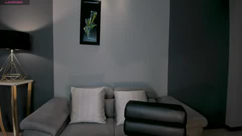 Snapshot of mariaherrera_ chatting on 28, 4, 2026 MARIA HERRERA online show from 28, 4, 2026