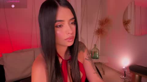 Snapshot of mariaherrera_ chatting on 6, 8, 2026 MARIA HERRERA online show from 6, 8, 2026