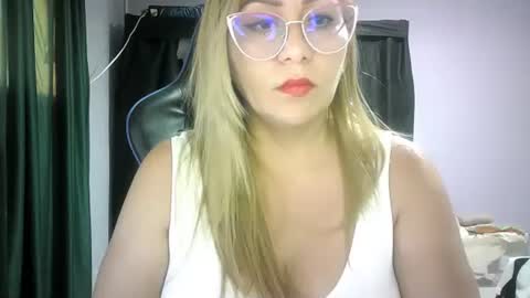 mariana995649 online show from 13, 9, 2025