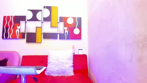 mariana_16_ online show from 4, 3, 2025