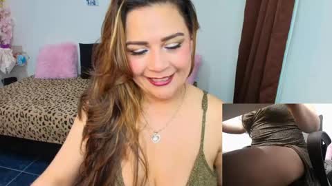 Snapshot of mariana_beltrann chatting on 27, 5, 2026 Mariana online show from 27, 5, 2026
