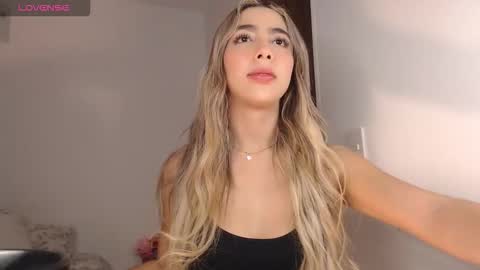 Mariana online show from 27, 10, 2025