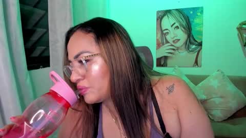 Mariana Lopez online show from 8, 11, 2025