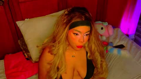 Snapshot of marianapradax chatting on 29, 11, 2025 Mariana Prada online show from 29, 11, 2025