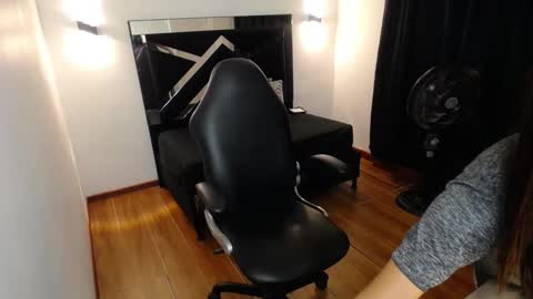 Mariana online show from 14, 1, 2026