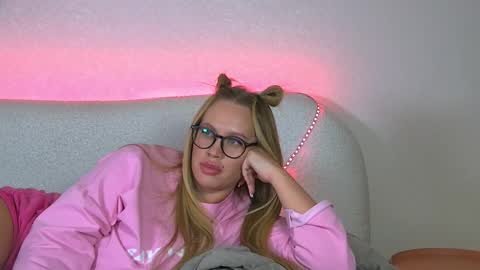 Maria online show from 26, 2, 2025