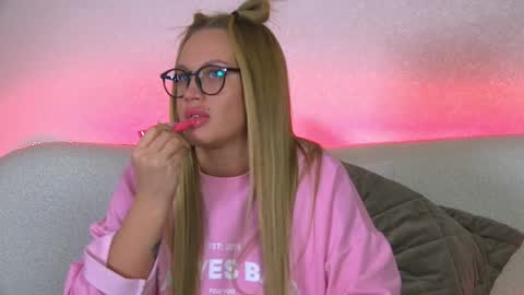 Maria online show from 26, 2, 2025