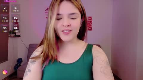 Snapshot of mariangeel_ chatting on 19, 9, 2025 mariangeel_ online show from 19, 9, 2025