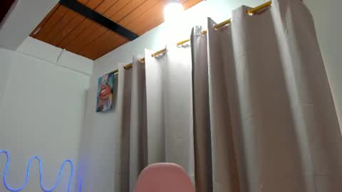 Snapshot of mariangel_3 chatting on 4, 3, 2026 Mariangel online show from 4, 3, 2026