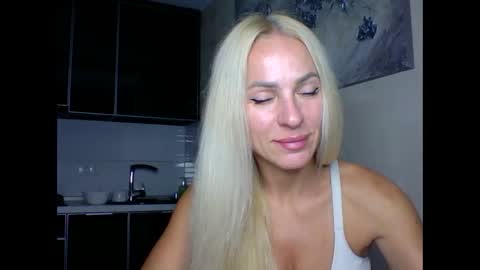 marianna1977 online show from 8, 10, 2025