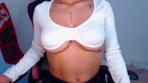 M A R I A N E online show from 2, 1, 2025