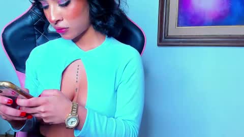 M A R I A N E online show from 18, 1, 2025