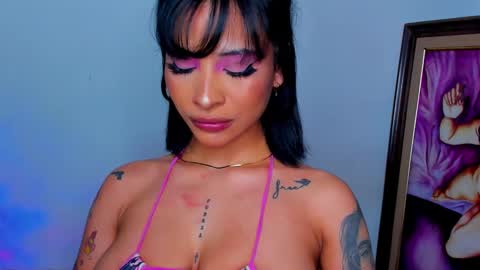 M A R I A N E online show from 30, 1, 2025