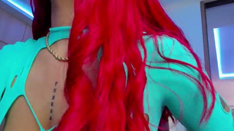 M A R I A N E online show from 10, 9, 2025