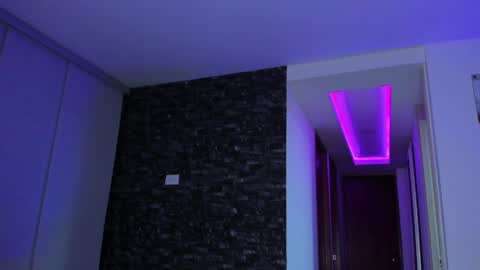 M A R I A N E online show from 16, 4, 2026