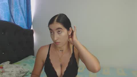 Snapshot of marianngell chatting on 13, 4, 2026 Mariangel online show from 13, 4, 2026